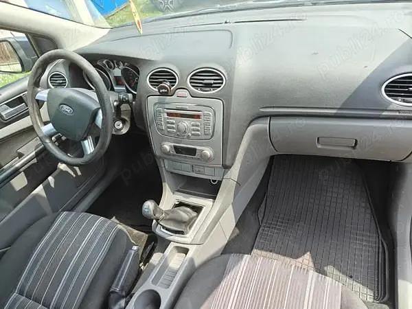 Utilizat 2009 Ford Focus Hatchback | 1.700 EUR (Preț OK) - Imagine 1/4