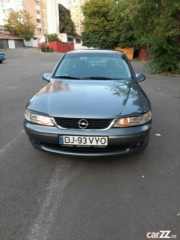 Gri Utilizat 2001 Opel Vectra Berlinǎ | 1.000 EUR - Imagine 1/4