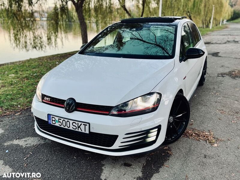 Alb Utilizat 2013 VW Golf VII GTI Hatchback | 18.250 EUR (Puțin scump) - Imagine 1/4