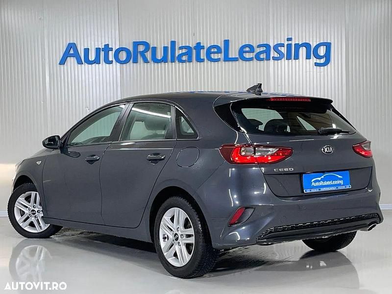 Second-hand Kia Ceed Edition 7 100 CP (73 kW) 2021 Culoaregri Hatchback