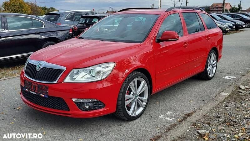 Culoarerosu Utilizat 2013 Skoda Octavia Break | 6.200 EUR (Preț bun) - Imagine 1/4
