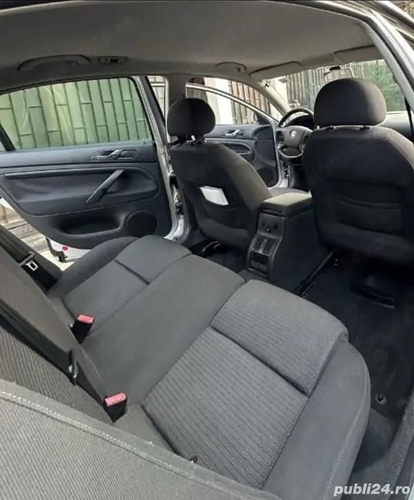 Second-hand Skoda Superb 140 CP (102 kW) 2007 Berlinǎ