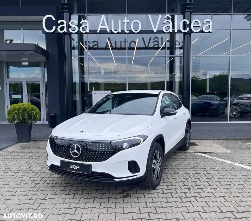 Alb Utilizat 2025 Mercedes EQA250+ SUV | 48.284 EUR (Preț OK) - Imagine 1/4