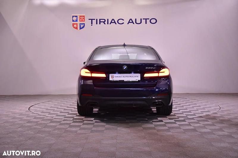Second-hand BMW 530e 292 CP (214 kW) 2021 Culoarealbastru Berlinǎ