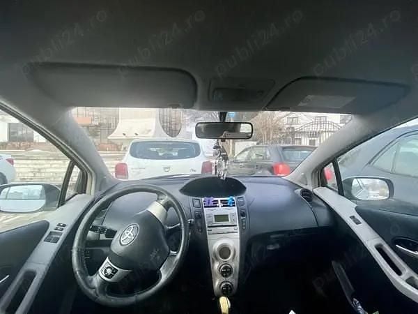 Second-hand Toyota Yaris 90 CP (66 kW) 2007 Hatchback