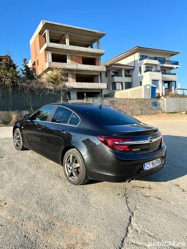 Second-hand Opel Insignia 250 CP (183 kW) 2014 Berlinǎ