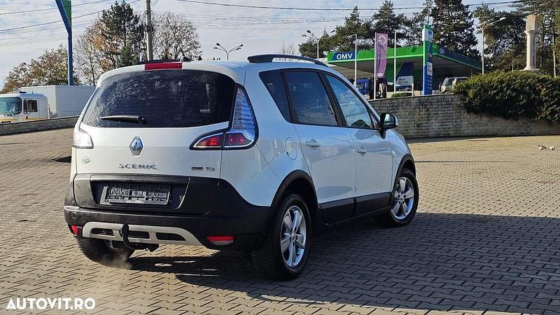 Second-hand Renault Scénic III Initiale Paris 115 CP (84 kW) 2013 Culoarealb Monovolum