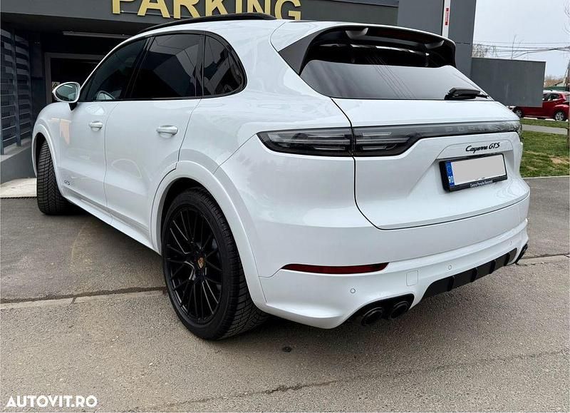 Second-hand Porsche Cayenne GTS 460 CP (338 kW) 2022 Culoarealb SUV