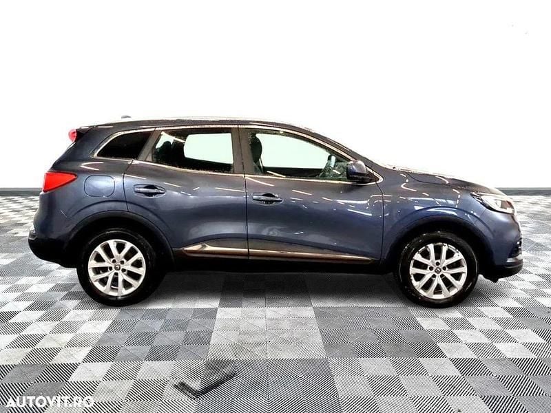 Gri Utilizat 2021 Renault Kadjar Intens SUV | 13.000 EUR (Preț bun) - Imagine 1/4
