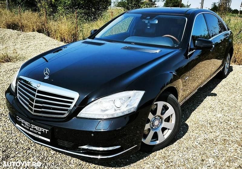 Culoarenegru Utilizat 2010 Mercedes S400 Berlinǎ | 13.400 EUR - Imagine 1/4