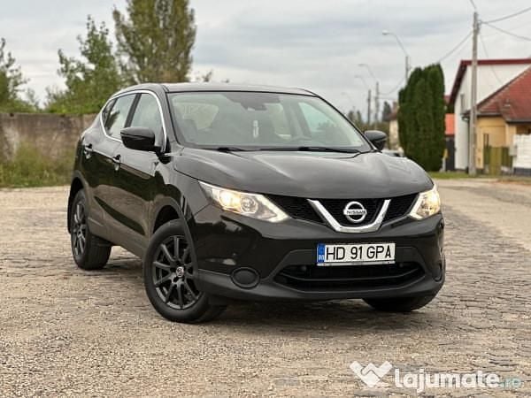 Negru Utilizat 2016 Nissan Qashqai Visia SUV | 8.180 EUR (Preț OK) - Imagine 1/4