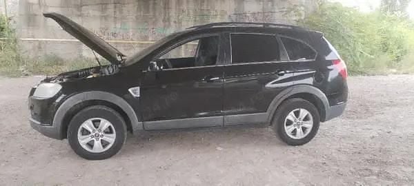 Second-hand Chevrolet Captiva 150 CP (110 kW) 2007 SUV