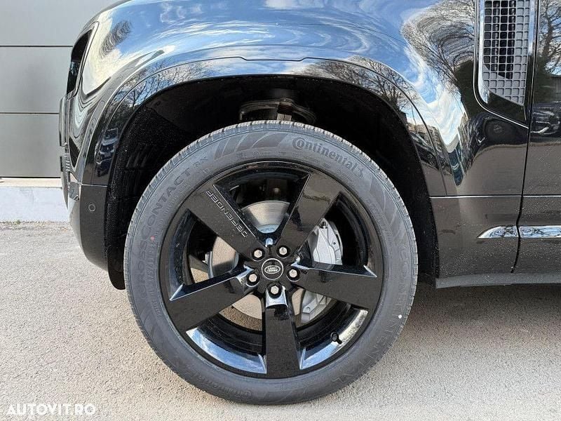 Second-hand Land Rover Defender 300 CP (220 kW) 2024 Culoarenegru SUV
