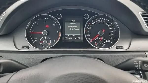 Second-hand VW Passat Trendline 140 CP (102 kW) 2012 Culoarenegru Break