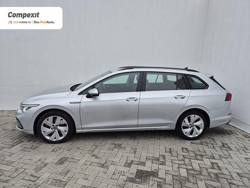 Second-hand VW Golf VIII Style 150 CP (110 kW) 2022 Gri Break