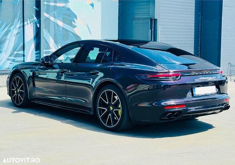 Second-hand Porsche Panamera 460 CP (338 kW) 2018 Culoarealte culori Berlinǎ