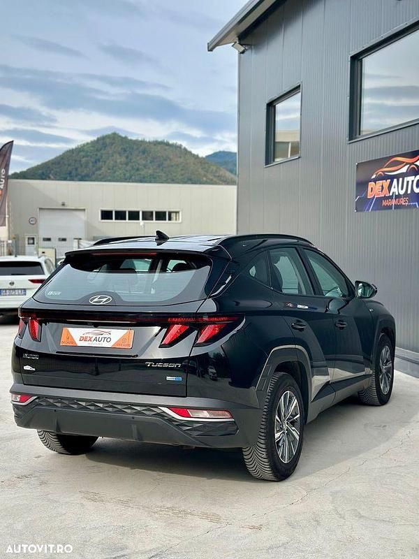 Second-hand Hyundai Tucson Select 136 CP (100 kW) 2022 Culoarenegru SUV