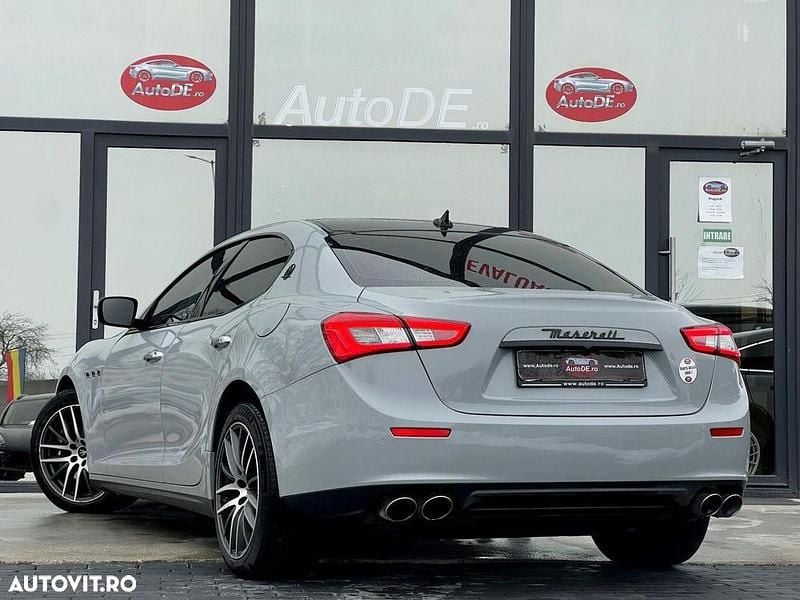 Second-hand Maserati Ghibli 275 CP (202 kW) 2016 Culoaregri Berlinǎ