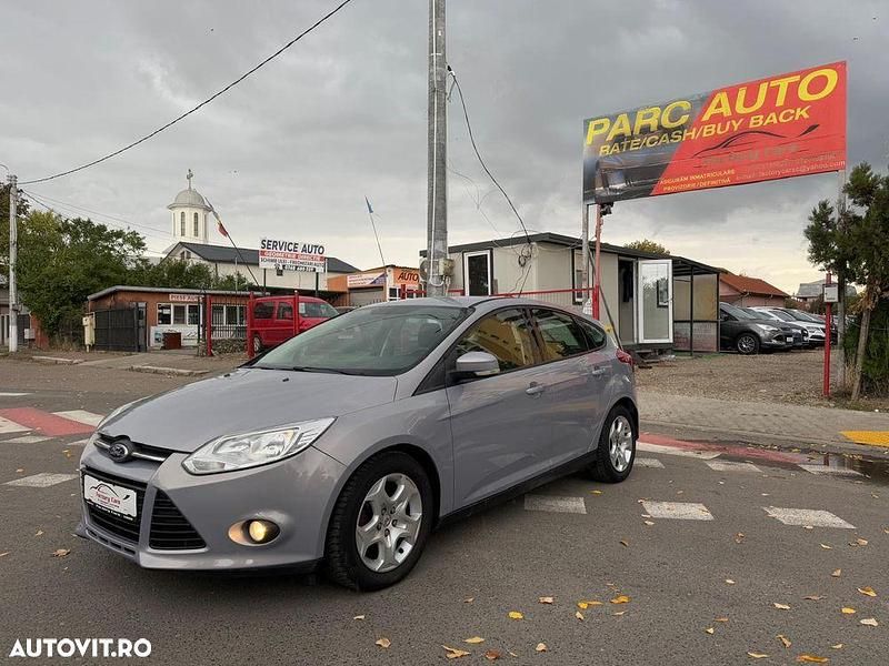 Second-hand Ford Focus Ambiente 95 CP (69 kW) 2012 Culoaregri