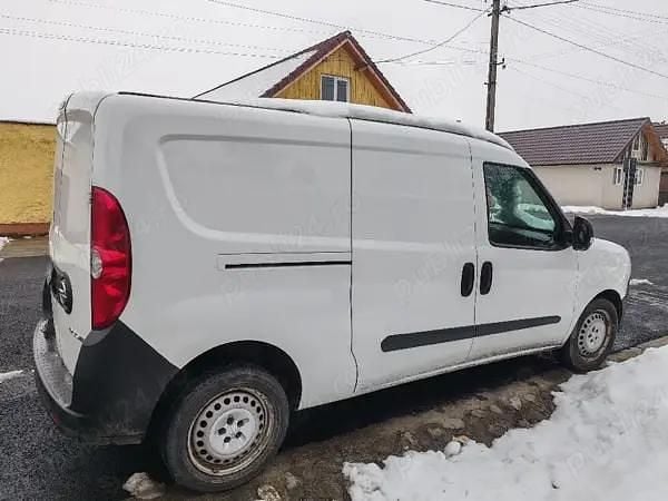 Second-hand Opel Combo 95 CP (69 kW) 2017 Monovolum