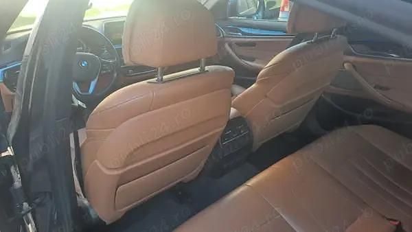 Utilizat 2017 BMW 520 Berlinǎ | 18.500 EUR (Preț bun) - Imagine 1/4