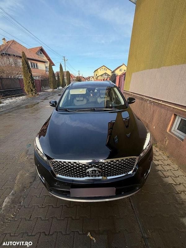 Culoarenegru Second-hand 2016 Kia Sorento SUV | 16.500 EUR (Preț OK) - Imagine 1/4