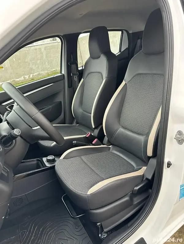 Utilizat 2023 Dacia Spring Hatchback | 9.400 EUR (Preț bun) - Imagine 1/4