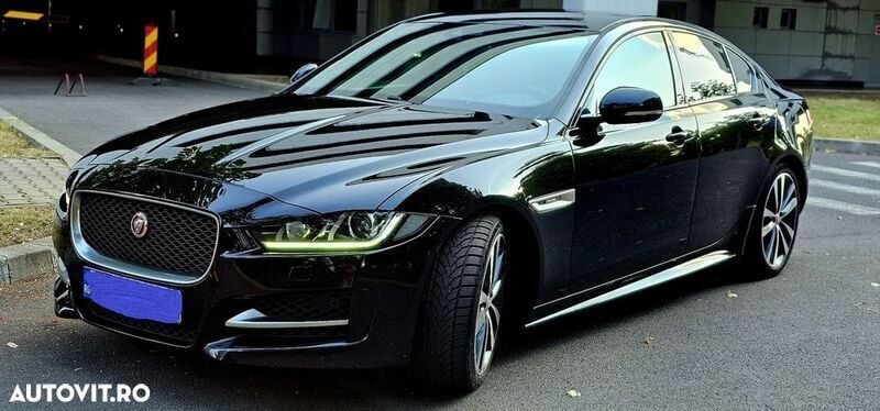 Negru Utilizat 2018 Jaguar XE Portfolio Berlinǎ | 7.550 EUR (Super Preț) - Imagine 1/4
