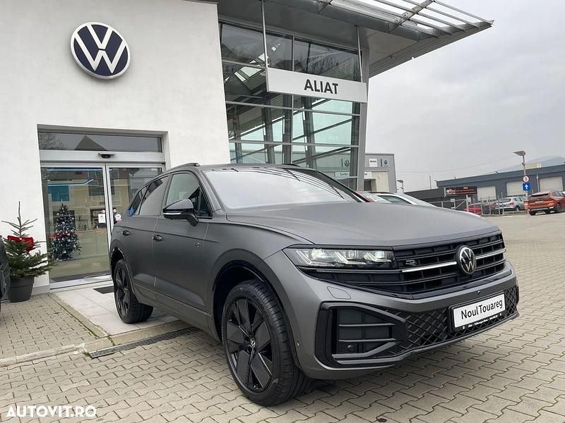 Culoaregri Nouă 2025 VW Touareg R-line SUV | 85.027 EUR - Imagine 1/4