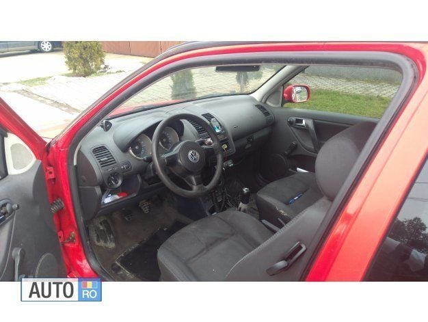 Rosu Utilizat 2001 VW Polo Break | 750 EUR - Imagine 1/2