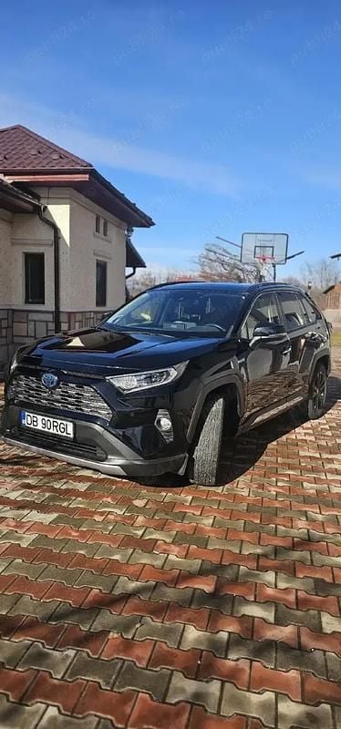 Second-hand Toyota RAV4 Hybrid Edition 222 CP (163 kW) 2020 Negru SUV