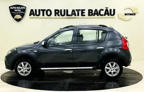 Second-hand Dacia Sandero Stepway 84 CP (61 kW) 2012 Hatchback
