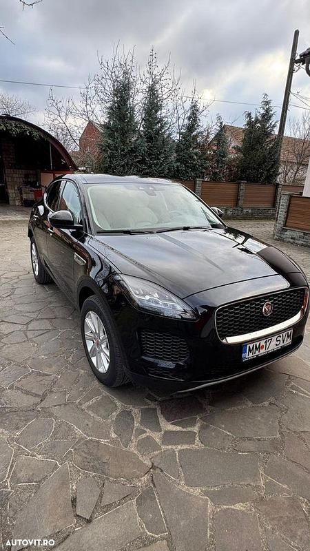 Second-hand Jaguar E-Pace S 150 CP (110 kW) 2019 Culoarenegru SUV
