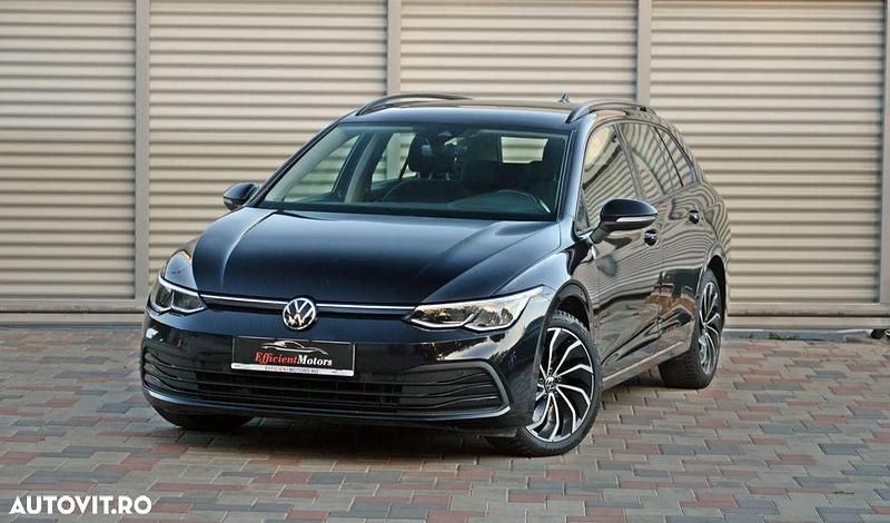 Culoarenegru Utilizat 2022 VW Golf VIII Life Break | 16.490 EUR (Preț OK) - Imagine 1/4