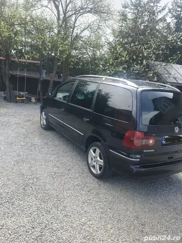 Utilizat 2009 VW Sharan Monovolum | 3.800 EUR (Preț OK) - Imagine 1/4