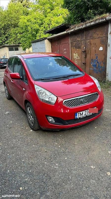 Culoarerosu Utilizat 2011 Kia Venga Hatchback | 3.800 EUR - Imagine 1/4