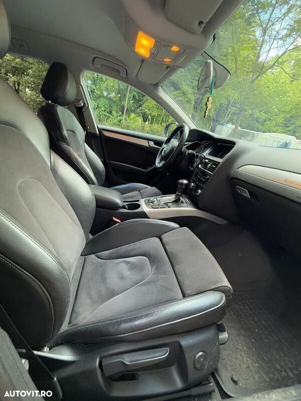 Negru Utilizat 2012 Audi A4 Break | 9.900 EUR (Preț OK) - Imagine 1/4