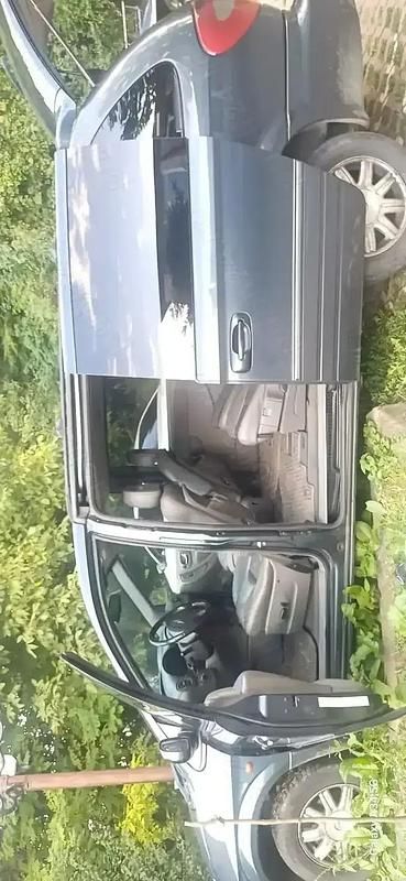 Utilizat 2007 Chrysler Grand Voyager Monovolum | 2.600 EUR - Imagine 1/4