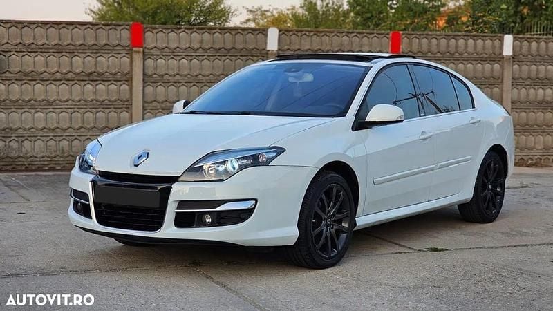 Culoarealb Utilizat 2012 Renault Laguna III Berlinǎ | 5.750 EUR (Preț OK) - Imagine 1/4