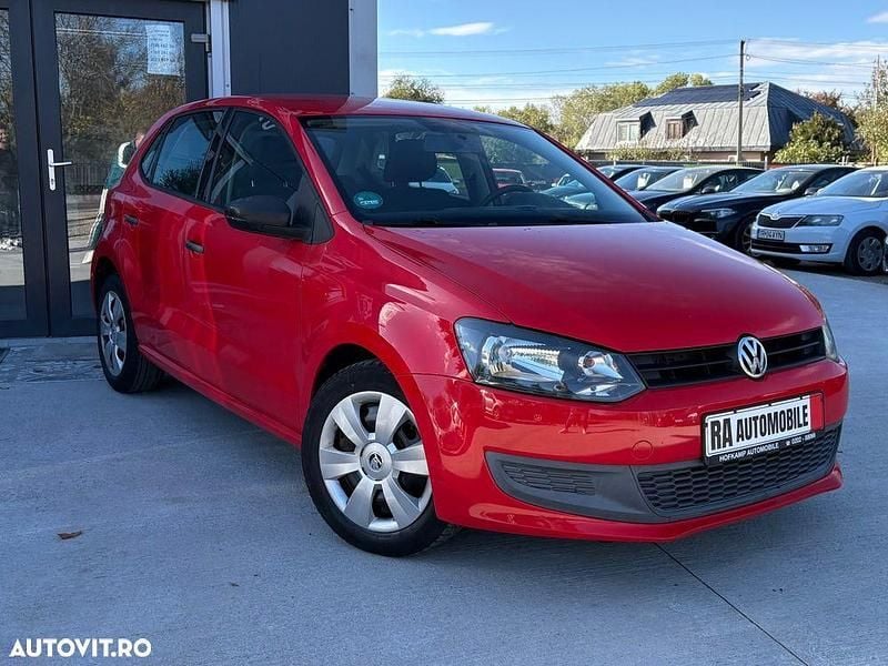 Culoarerosu Utilizat 2010 VW Polo Style | 4.380 EUR (Preț OK) - Imagine 1/4