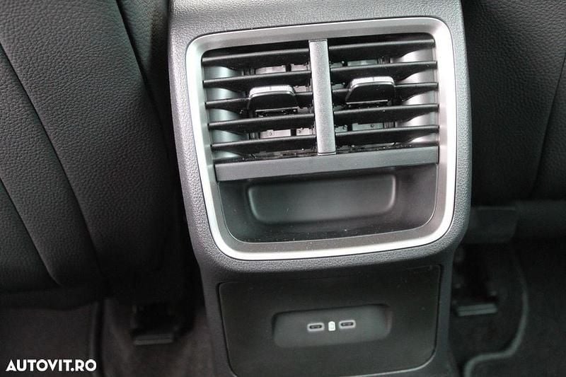 Second-hand Skoda Octavia Selection 150 CP (110 kW) 2025 Gri Berlinǎ