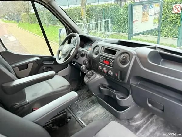 Second-hand Renault Master 160 CP (117 kW) 2019 Van