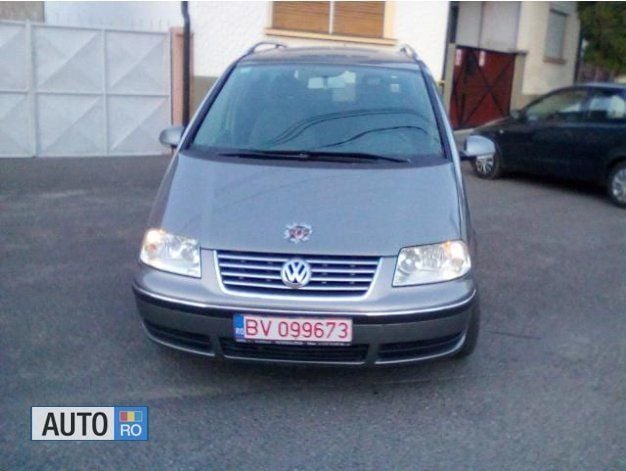 Second-hand VW Sharan 116 CP (85 kW) 2005 Gri Monovolum