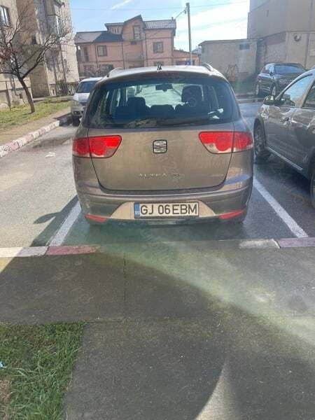 Second-hand Seat Altea 77 CP (56 kW) 2006 Gri Monovolum