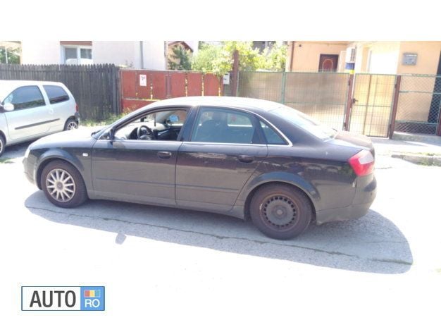 Second-hand Audi A4 130 CP (95 kW) 2002 Berlinǎ