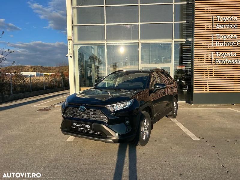 Culoarenegru Nouă 2025 Toyota RAV4 Hybrid SUV | 40.400 EUR (Preț bun) - Imagine 1/4