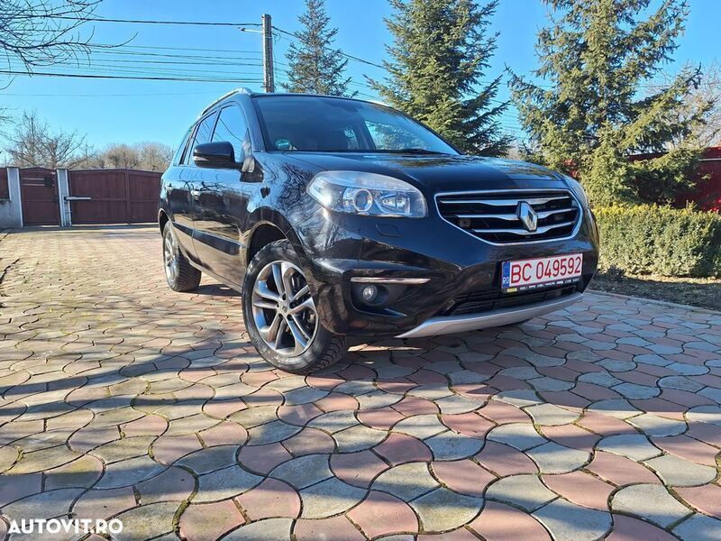 Negru Utilizat 2012 Renault Koleos Bose Edition SUV | 6.990 EUR (Preț OK) - Imagine 1/4