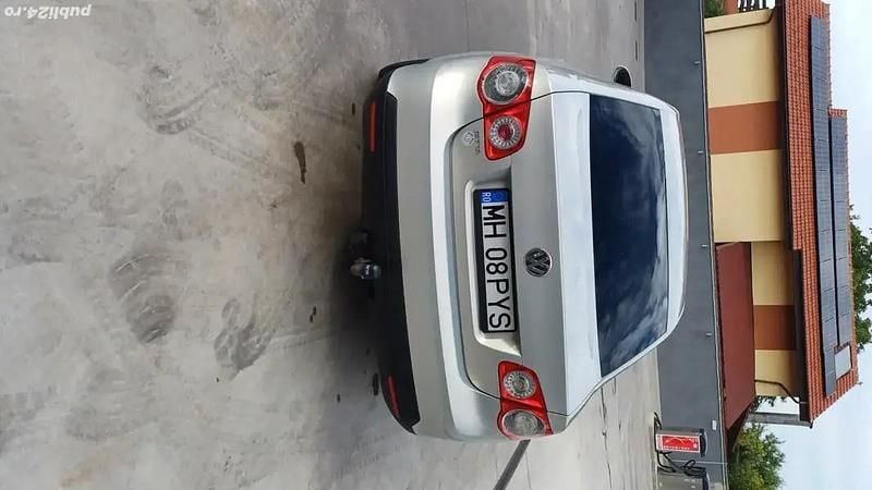 Second-hand VW Jetta 105 CP (77 kW) 2010 Berlinǎ