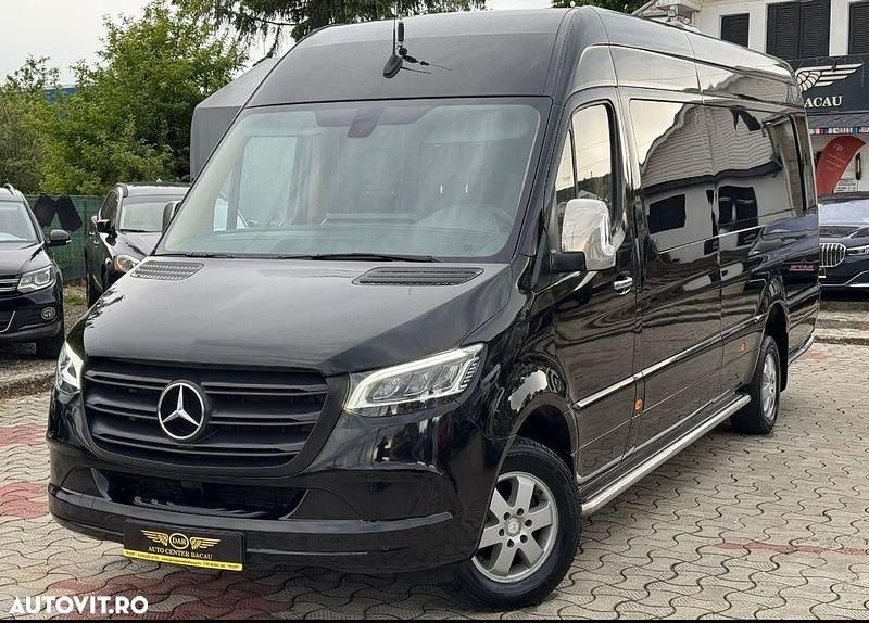 Culoarenegru Utilizat 2020 Mercedes Sprinter Van | 34.990 EUR - Imagine 1/4