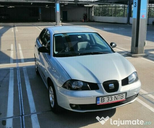 Second-hand Seat Cordoba 75 CP (55 kW) 2003 Albastru Berlinǎ
